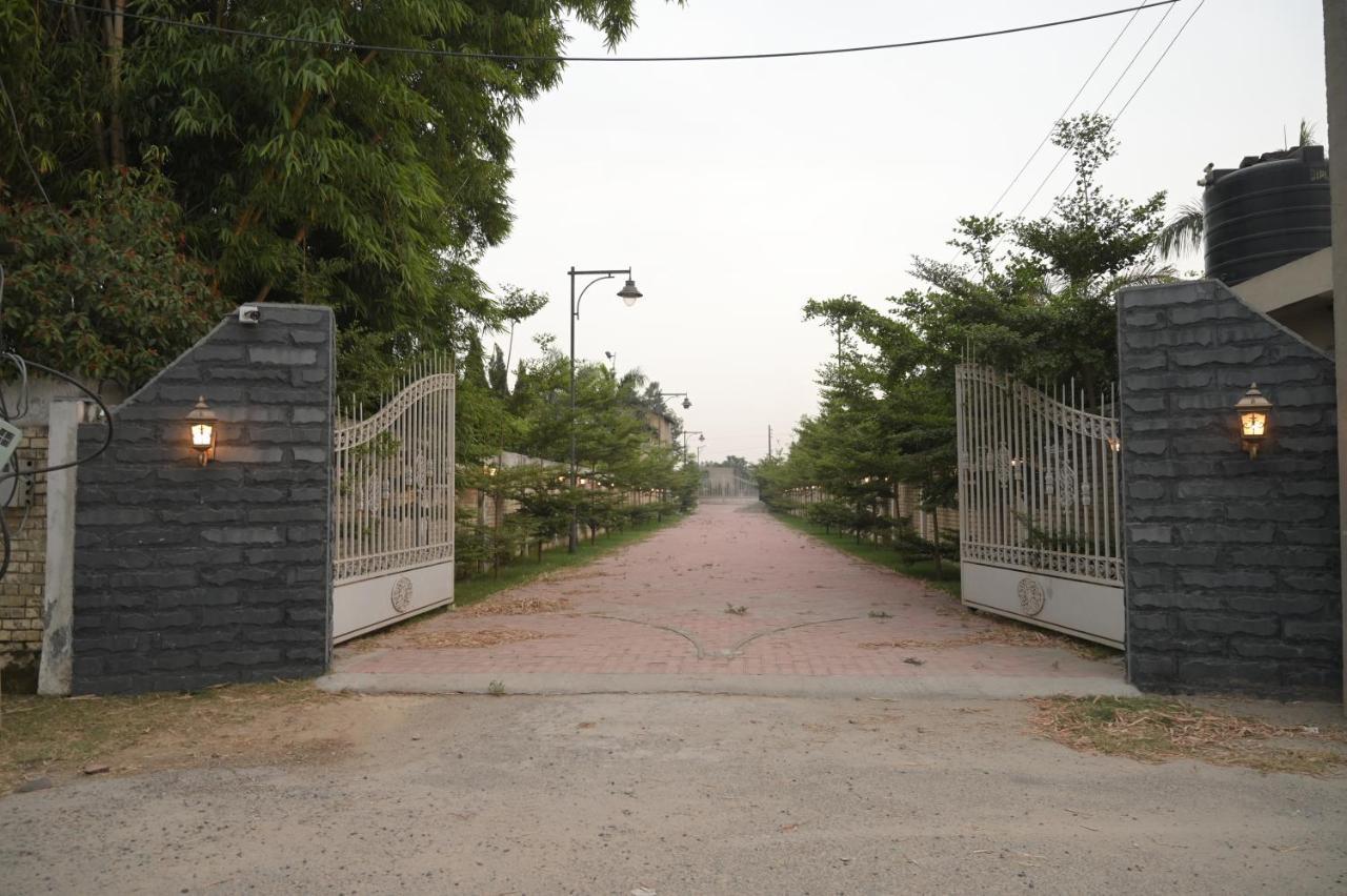 Kamal Resorts - The Luxury Of Being Yourself Ludhiana Esterno foto