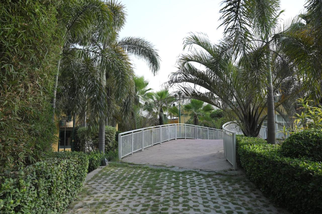 Kamal Resorts - The Luxury Of Being Yourself Ludhiana Esterno foto