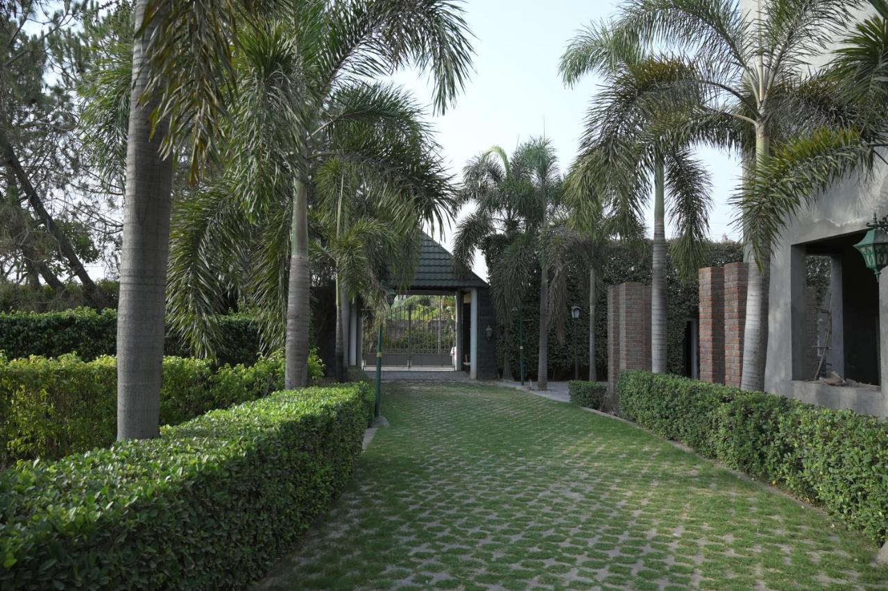 Kamal Resorts - The Luxury Of Being Yourself Ludhiana Esterno foto