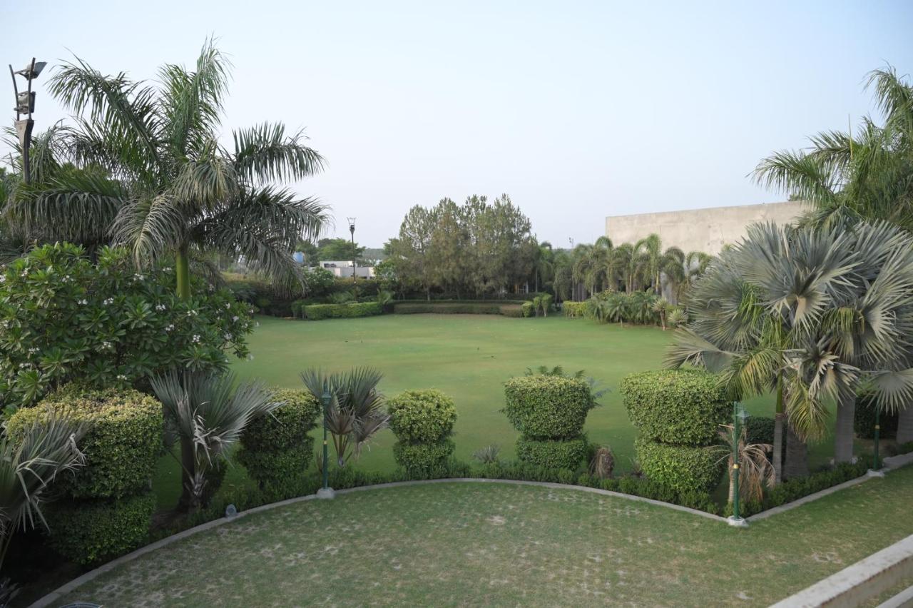 Kamal Resorts - The Luxury Of Being Yourself Ludhiana Esterno foto